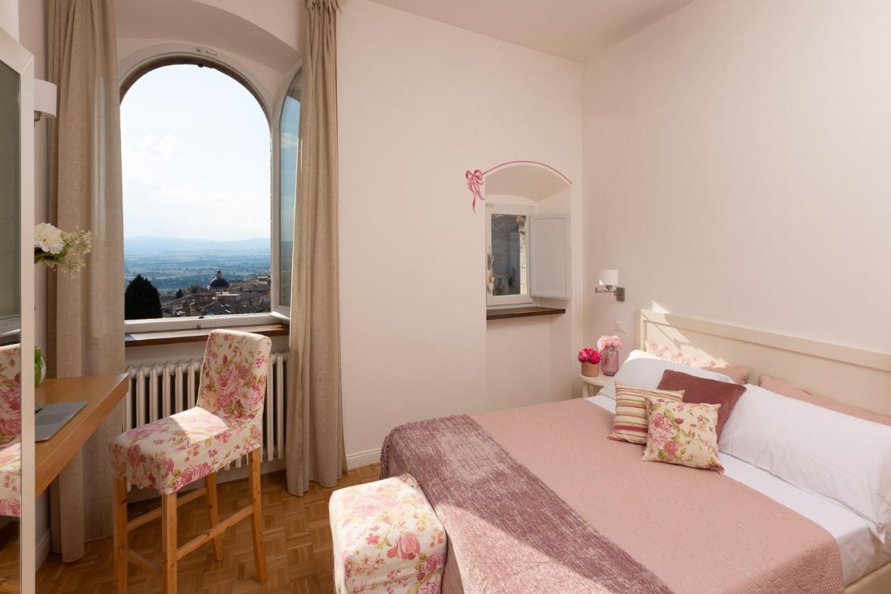 Double Room Garden View
