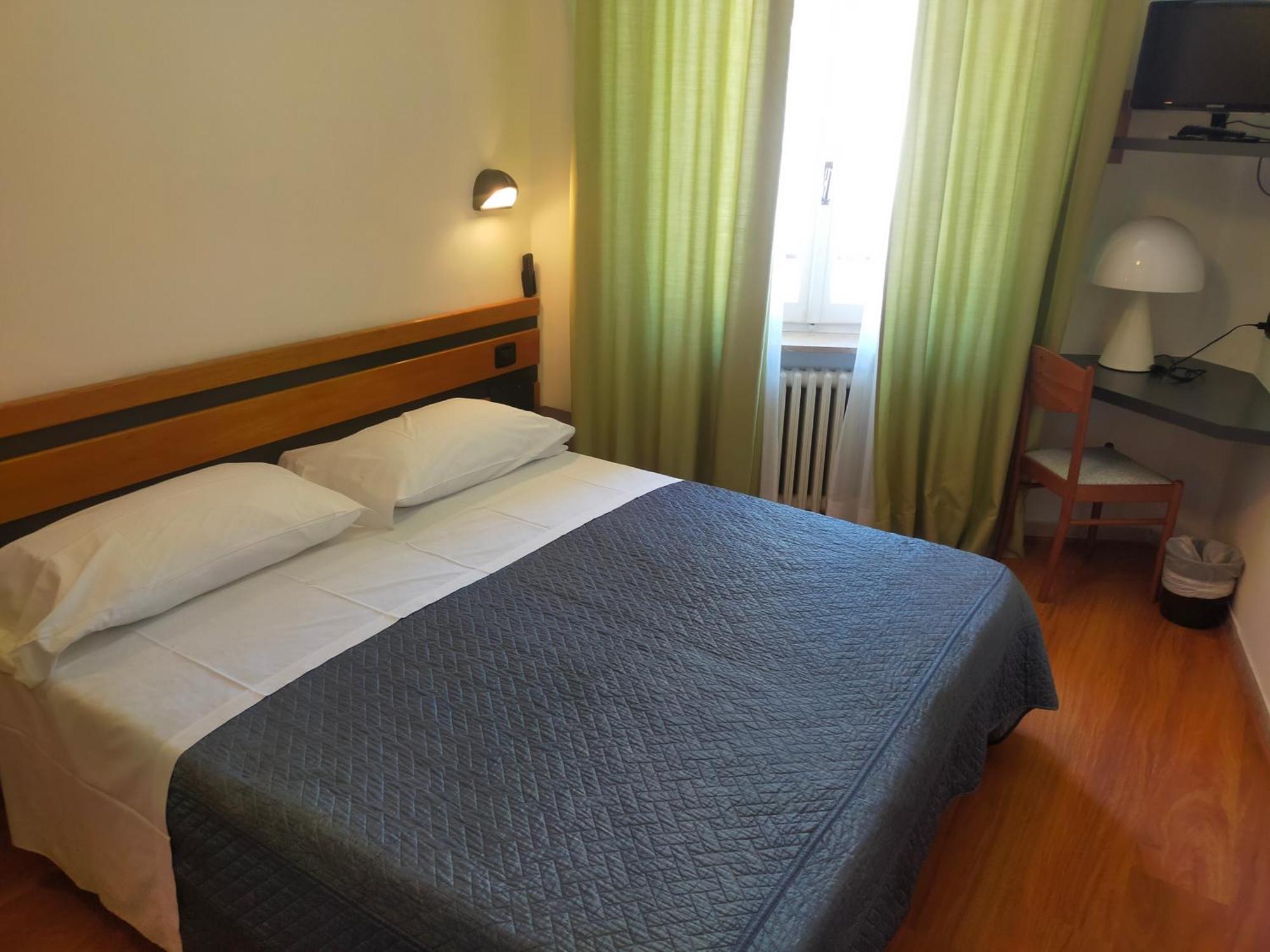 Family Room,1668827678:JPEG