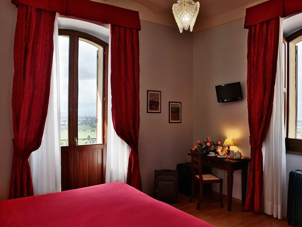 Double or Twin Room Balcony Valley View