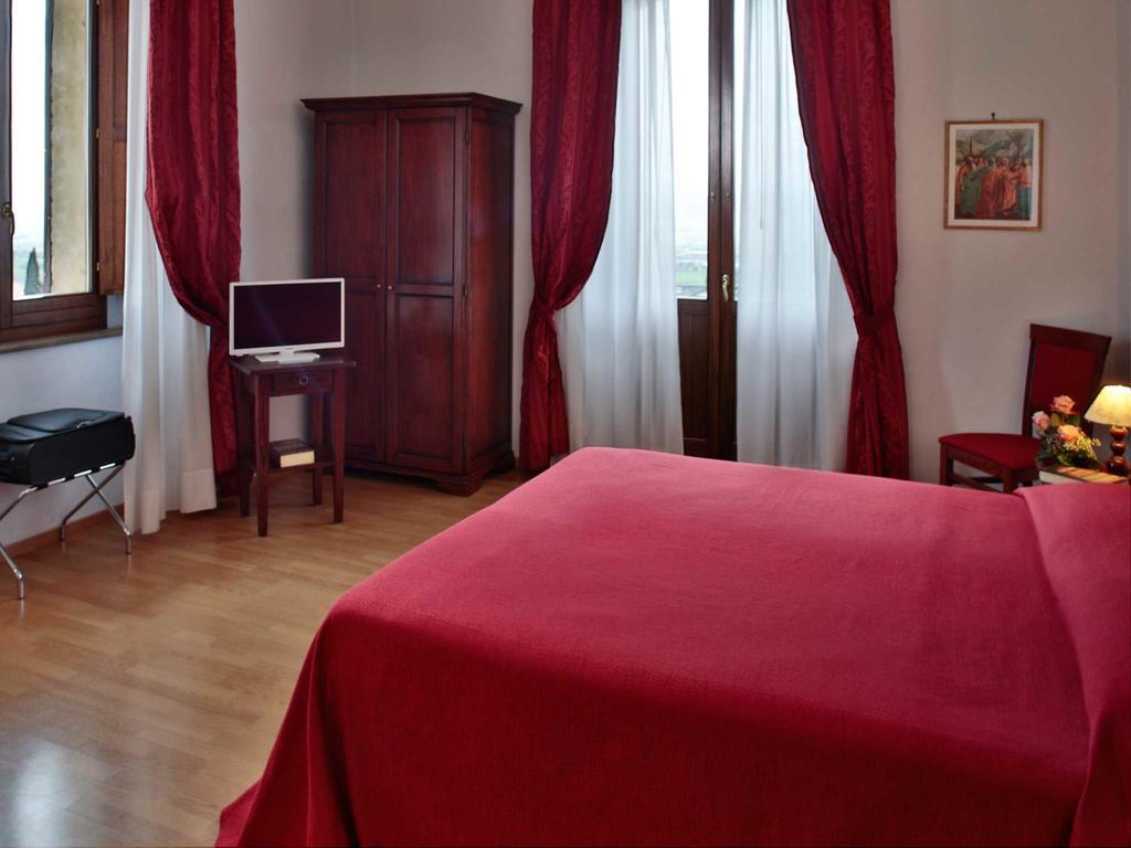 Double or Twin Room Balcony Valley View