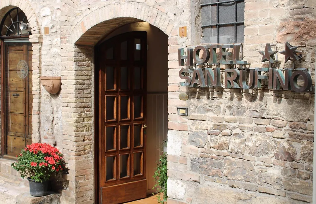 Hotel San Rufino-1