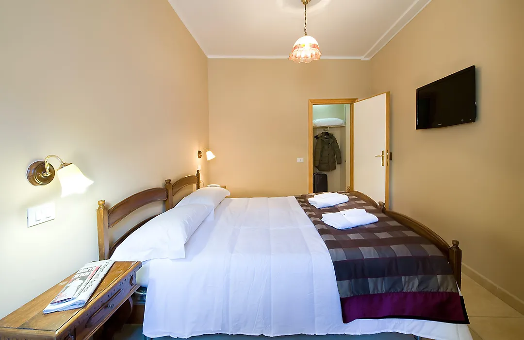 Hotel Properzio-1