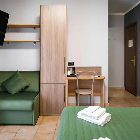 Roof Garden Rooms-2