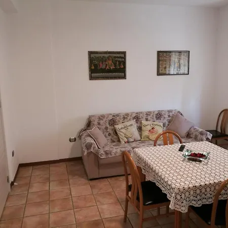 House Degli Angeli Rooms-3